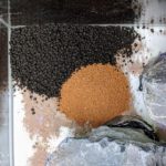 ADA Soil vergleich normal in schwaz vs powder in braun