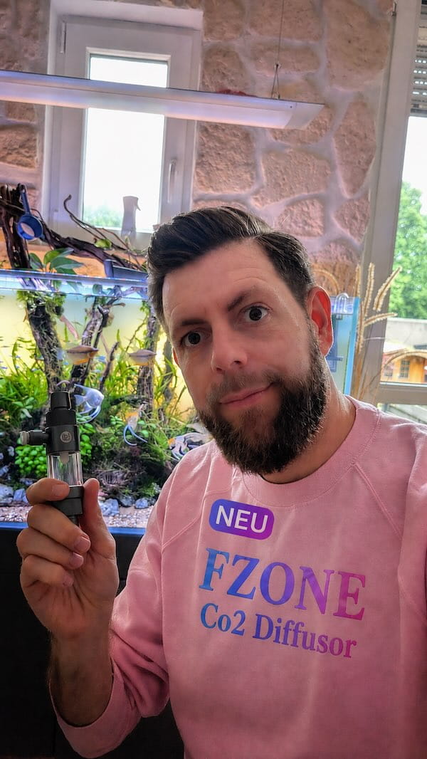 FZONE CO2 Inline Diffusor im Aquarium eingebaut 16/22mm Schnellkupplung CO2-Schlauch